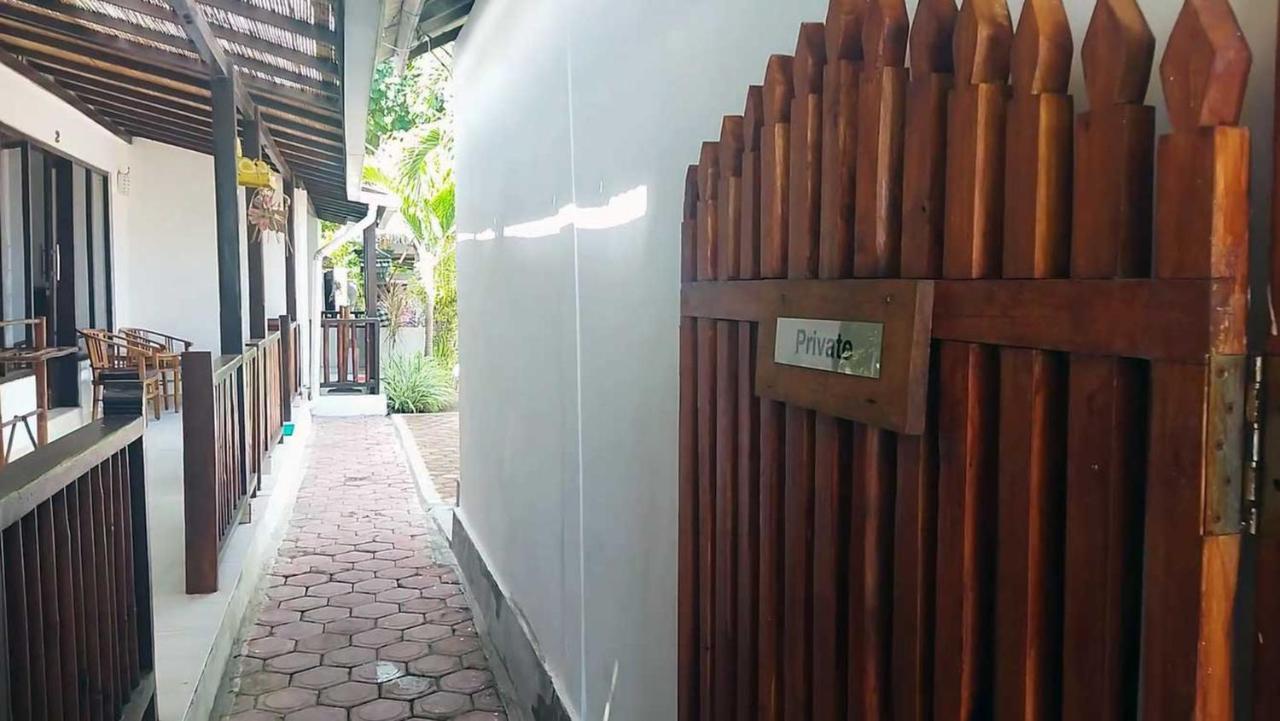 潘泰简易别墅 蓝梦岛 外观 照片